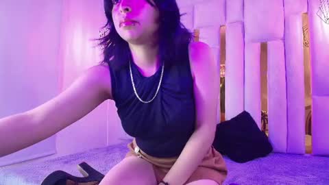 Angel  online show from July 6, 1:41 pm