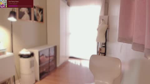 annie . online show from March 22, 4:27 am