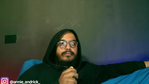 Annie Andrick online show from October 13, 2:19 pm