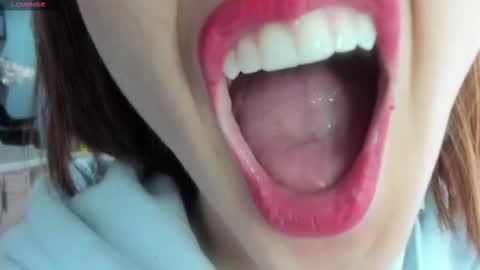 antonia online show from March 19, 5:18 pm