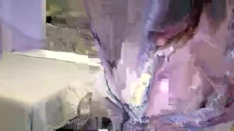 Angie online show from March 1, 2:27 am