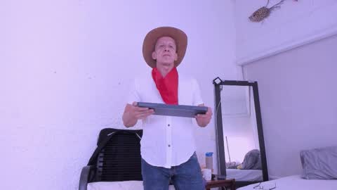 _axelking_ online show from January 19, 11:31 am