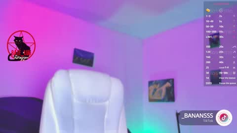 Lunita  online show from December 20, 2:51 am