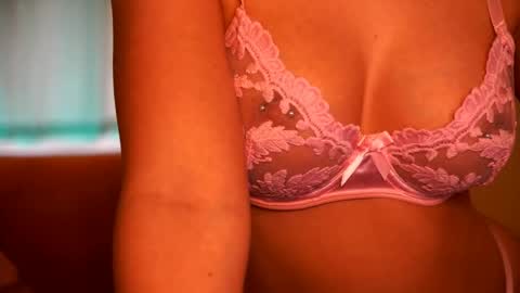 Pearl online show from June 9, 5:45 pm