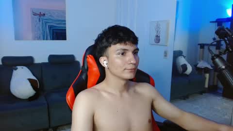 B L A K E online show from March 1, 7:41 am