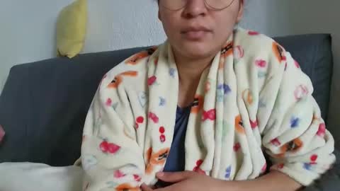 cat online show from February 12, 2:31 pm