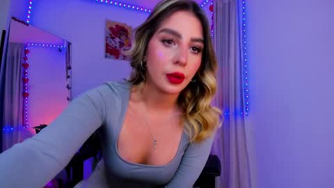  Chloe  online show from April 7, 3:41 am