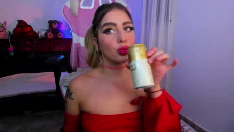  Chloe  online show from November 23, 7:06 am