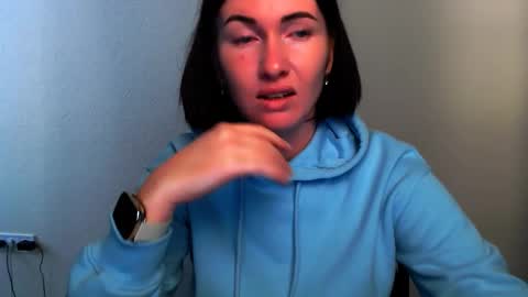 _cutie_and_shy_ online show from October 21, 7:02 am