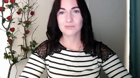 _cutie_and_shy_ online show from April 7, 7:43 am