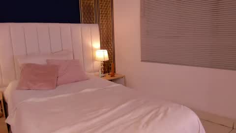 Dakota online show from February 26, 7:21 pm