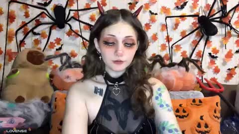 Kate online show from October 27, 5:57 pm