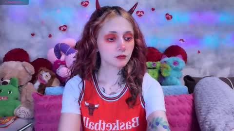 Kate online show from March 19, 6:02 pm