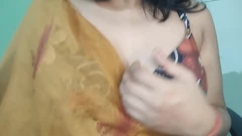 _dreamgirl_0 online show from April 7, 2:52 pm