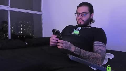  -         online show from November 8, 2:25 am