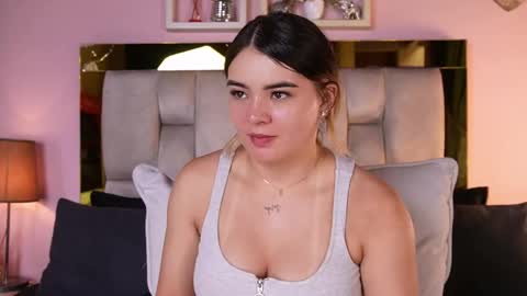 Isabella online show from May 16, 12:04 pm