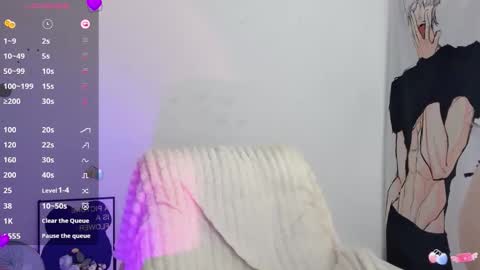 Flipped online show from November 29, 5:04 am