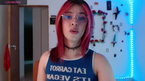 Snapshot of _galya_ chatting on January 22, 1:53 am Galya online show from January 22, 1:53 am