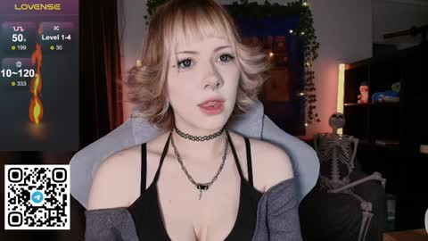 Tori online show from April 5, 8:22 am