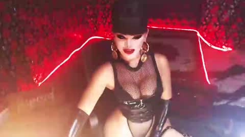 Snapshot of _hailyourqueenx chatting on January 4, 5:47 pm GoDDess  Chloe online show from January 4, 5:47 pm