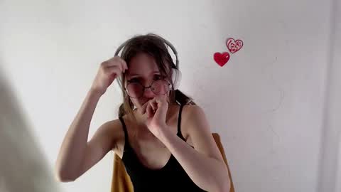 Hannaolotl online show from February 23, 10:17 am