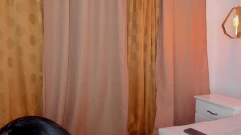 ISABELLA online show from June 5, 6:52 am