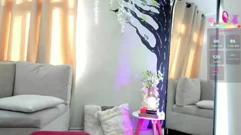    online show from September 20, 8:12 pm