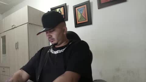 Snapshot of _jordanxxiii chatting on September 24, 3:35 am jordan online show from September 24, 3:35 am