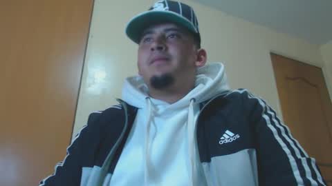 Snapshot of _jordanxxiii chatting on January 16, 5:32 am jordan online show from January 16, 5:32 am