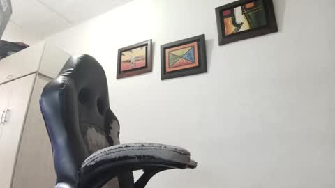 Snapshot of _jordanxxiii chatting on October 3, 8:50 pm jordan online show from October 3, 8:50 pm