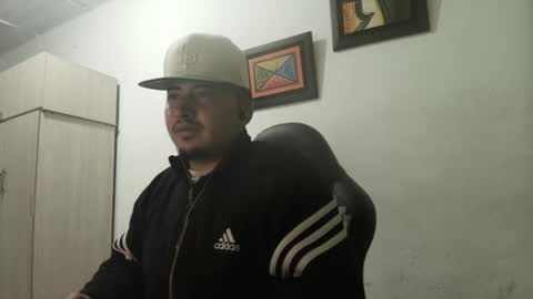 Snapshot of _jordanxxiii chatting on October 10, 5:24 am jordan online show from October 10, 5:24 am