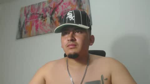 Snapshot of _jordanxxiii chatting on February 8, 1:22 am jordan online show from February 8, 1:22 am