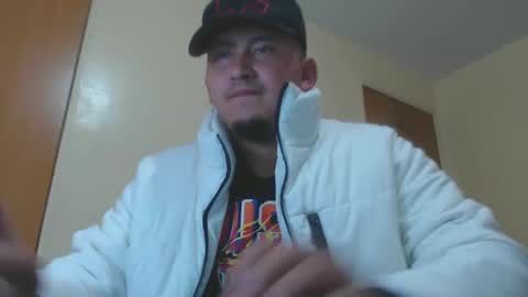 Snapshot of _jordanxxiii chatting on January 4, 3:29 am jordan online show from January 4, 3:29 am