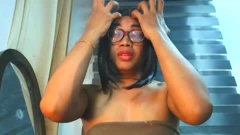 _karie_ online show from June 8, 5:08 am