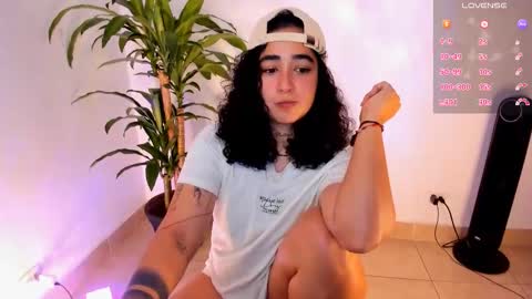     online show from December 14, 4:19 am