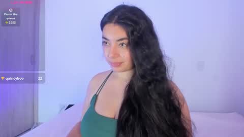 _kimtorres_1 online show from June 18, 10:15 pm