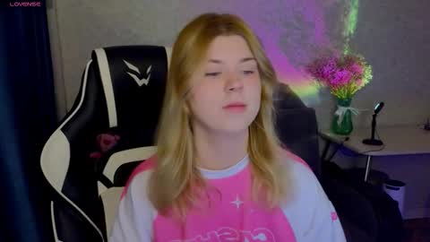 Molly   Emily online show from March 12, 4:11 pm