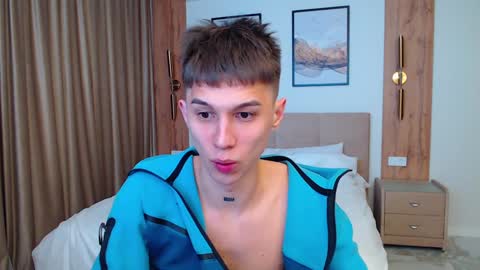 Snapshot of _kurt chatting on January 30, 6:54 pm Kurt online show from January 30, 6:54 pm