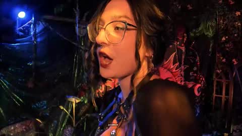 Lady Luna online show from February 17, 11:59 pm