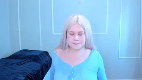 leana online show from October 3, 3:53 pm