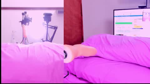 Lili online show from November 8, 2:31 pm