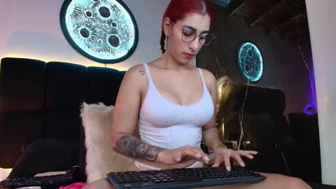 Lorrayne online show from March 18, 12:11 pm