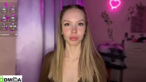 Snapshot of _love_me_again chatting on October 26, 9:25 pm Katie online show from October 26, 9:25 pm