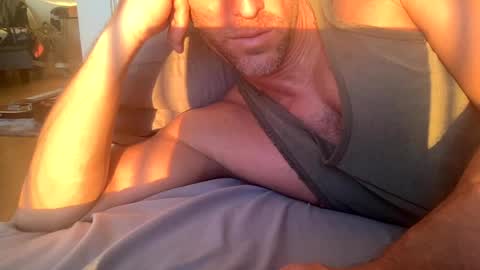 _lululeo_ online show from August 4, 3:35 am