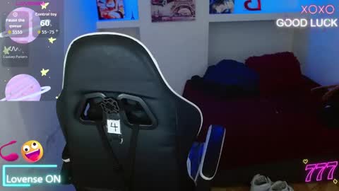 luna torres online show from May 27, 3:31 pm