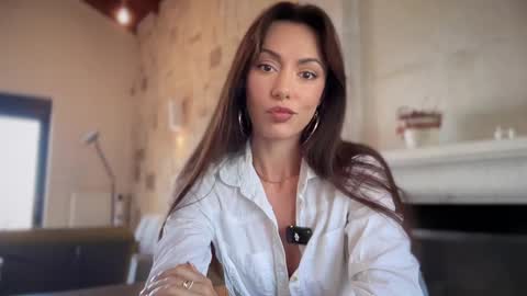 Snapshot of _mariarty_ chatting on October 1, 10:36 am Marie -   -25 discount online show from October 1, 10:36 am