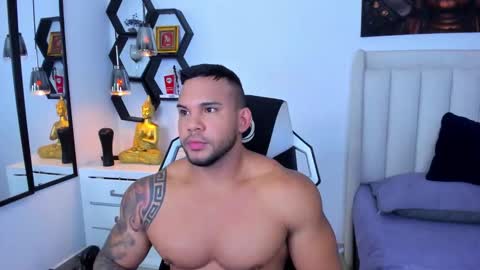 _matthew_santos_ online show from February 3, 3:15 am