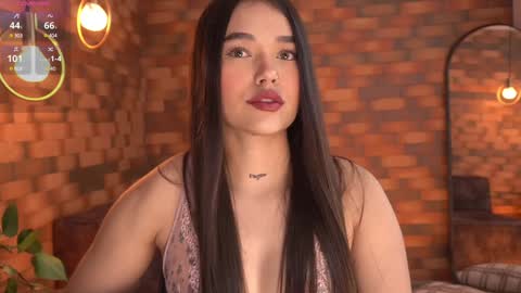     online show from March 6, 3:02 pm