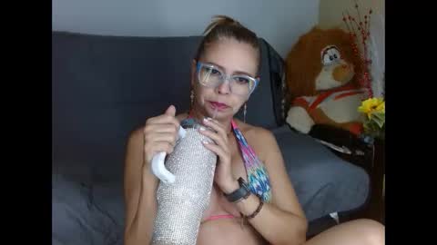 melisa online show from March 10, 8:57 pm