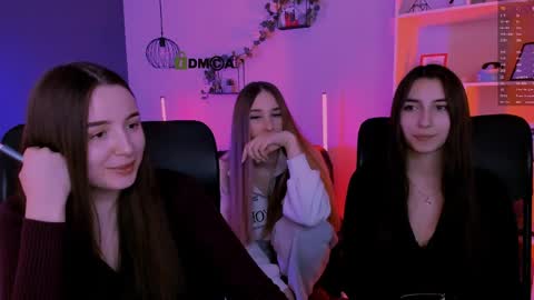 your Mila online show from April 8, 9:12 am